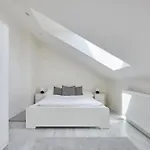 Apartamento Days - Bright - Fast Wifi - Quiet Area