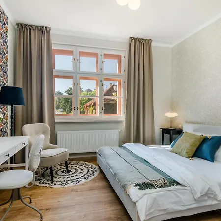 Days - Bright - Fast Wifi - Quiet Area Apartment *